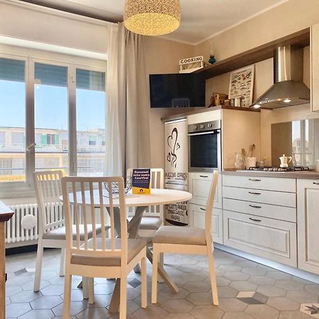 Casaviva - Le Vele Di Angela Apartman Genova Kültér fotó